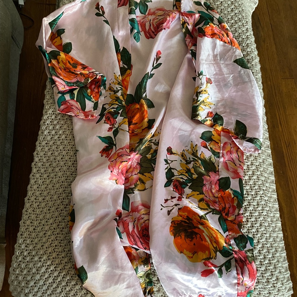 Floral silky robe with Pink and Orange Blooms